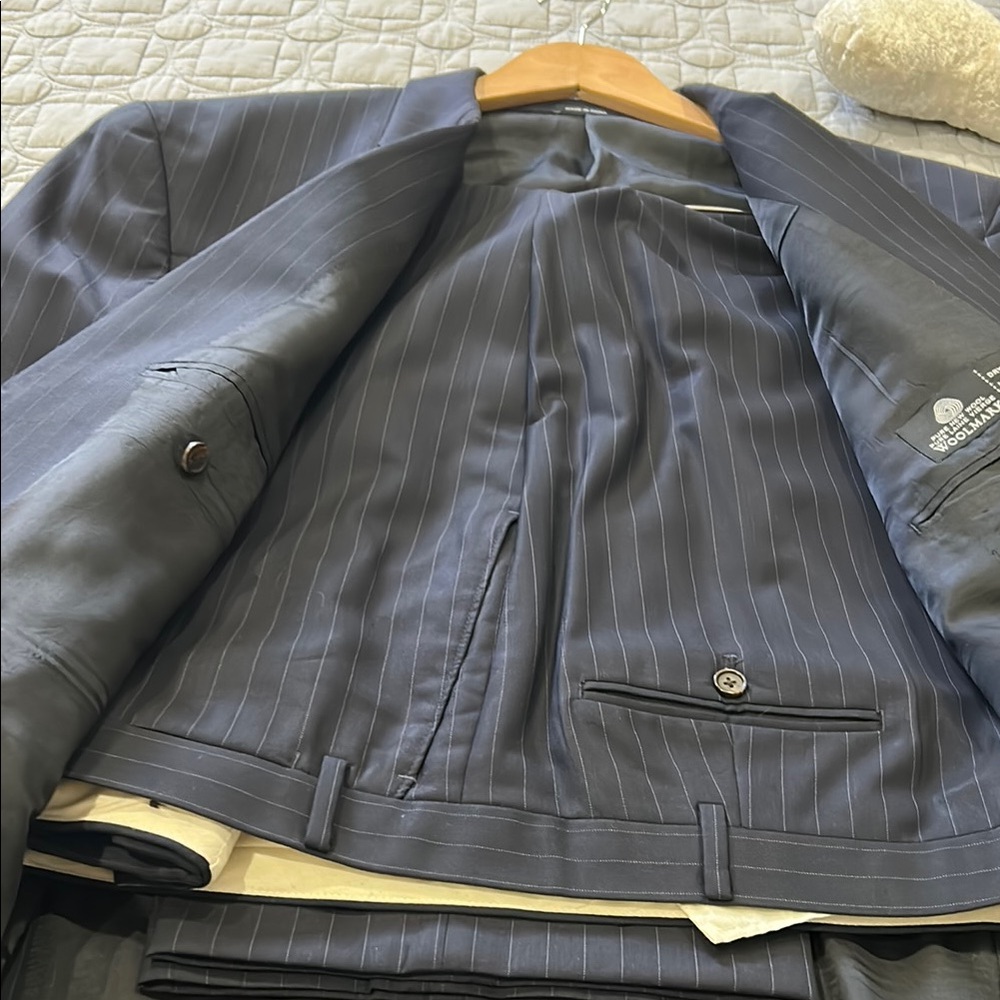 Ralph Lauren suit